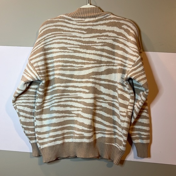 Janice Apparel cardigan one size - Picture 6 of 9